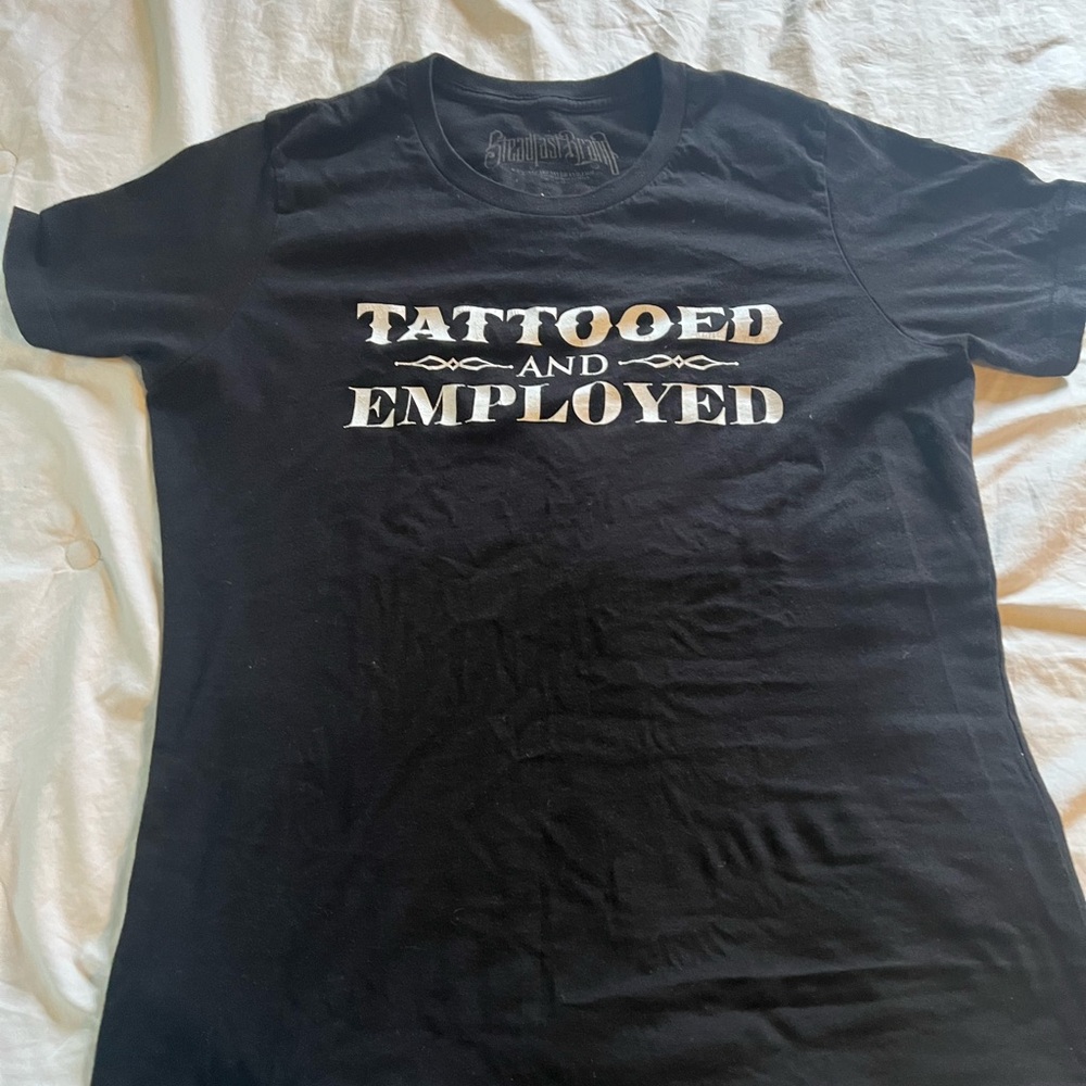 Black medium t shirt stead fast brand gently used good condition